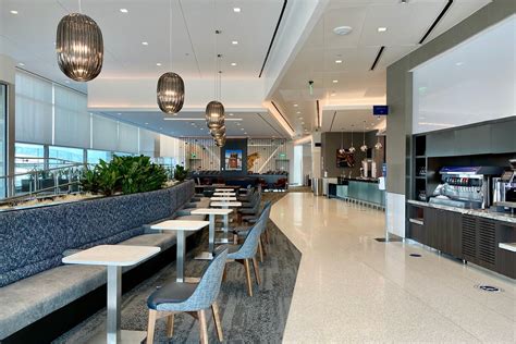 Guide to lounge access with the Amex Platinum and Business .